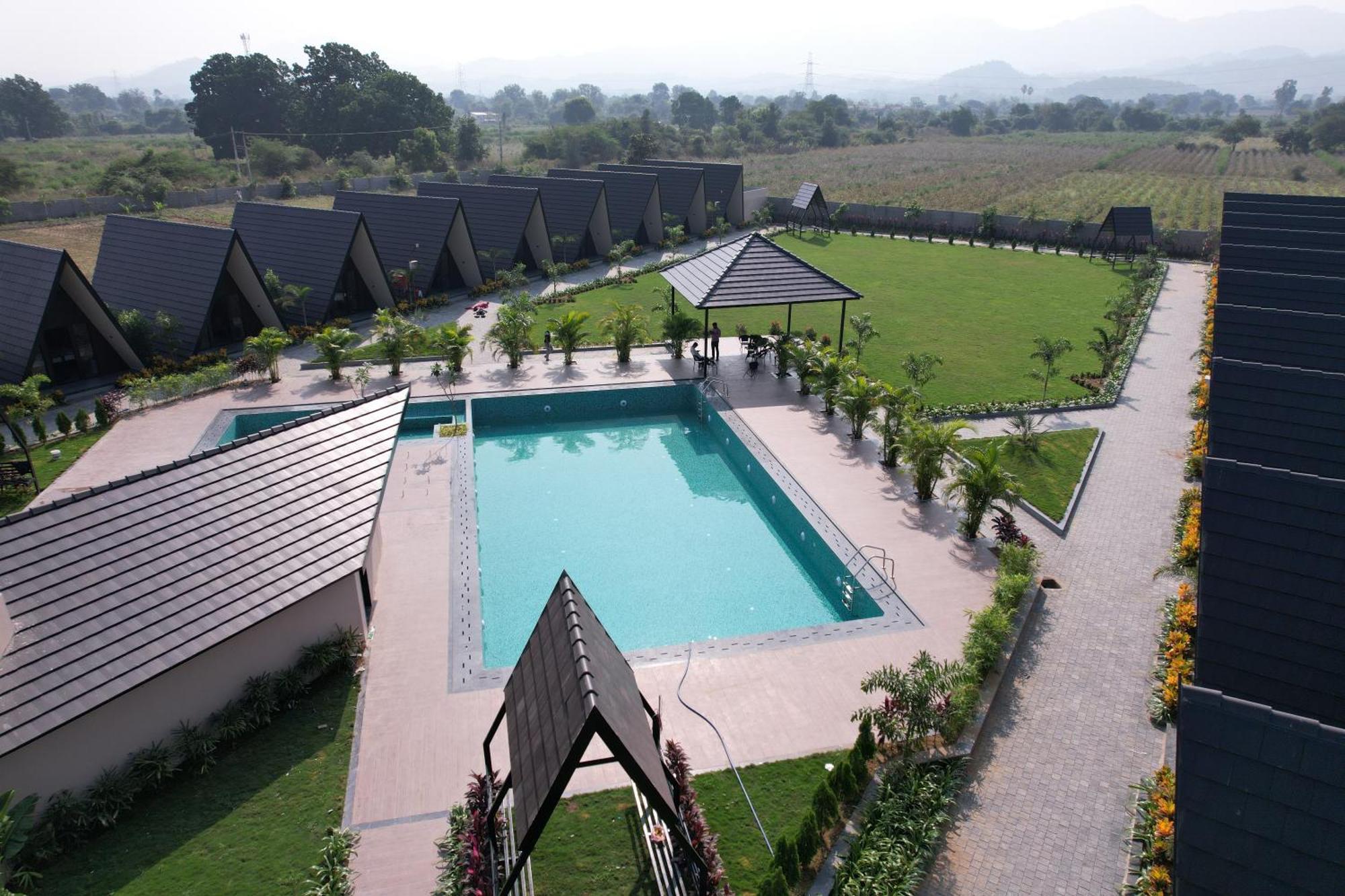 Regenta Resort Vindhyachal, Statue Of Unity Kevadia Exterior foto